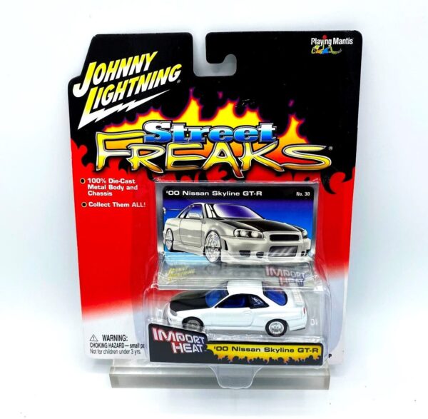 Vintage '00 Nissan Skyline GT-Import Heat (3)