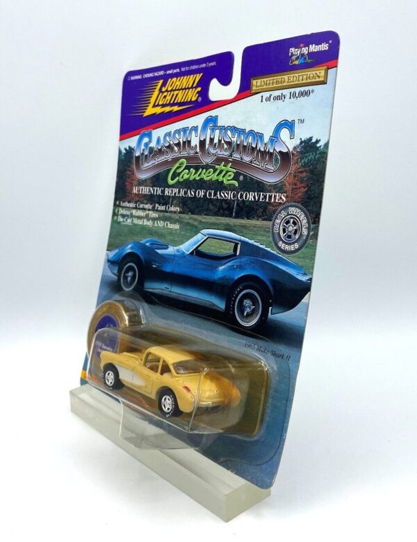 Vintage 1957 Corvette Roadster (7)