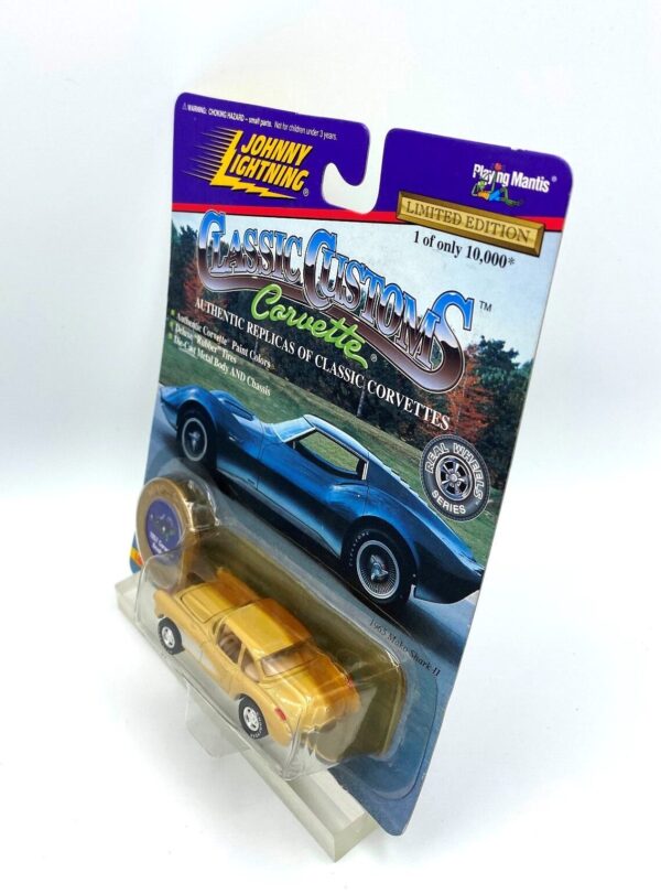 Vintage 1957 Corvette Roadster (8)