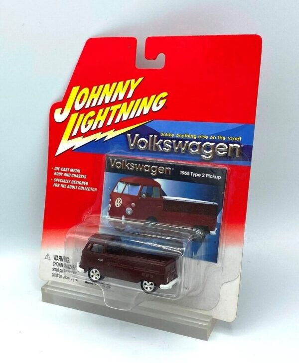 Vintage 1965 Type 2 Pickup Brown (8) Vintage 1965 Type 2 Pickup Brown (8)