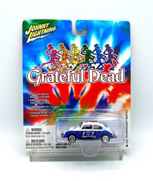 Vintage 1966 VW Beetle (2) Vintage 1966 VW Beetle (2)