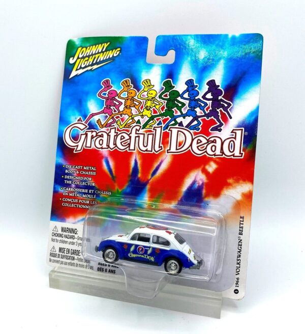 Vintage 1966 VW Beetle (6) Vintage 1966 VW Beetle (6)