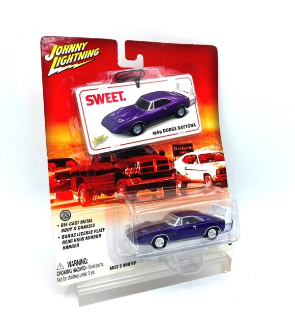 Vintage 1969 Dodge Daytona HEMI (3)