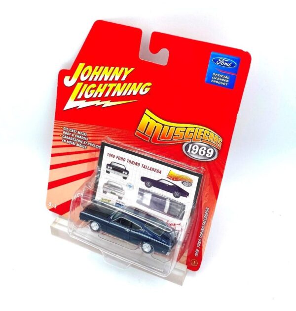 Vintage 1969 Ford Torino Talladega (7)