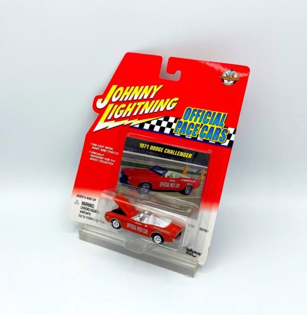 Vintage 1971 Dodge Challenger RR (5)