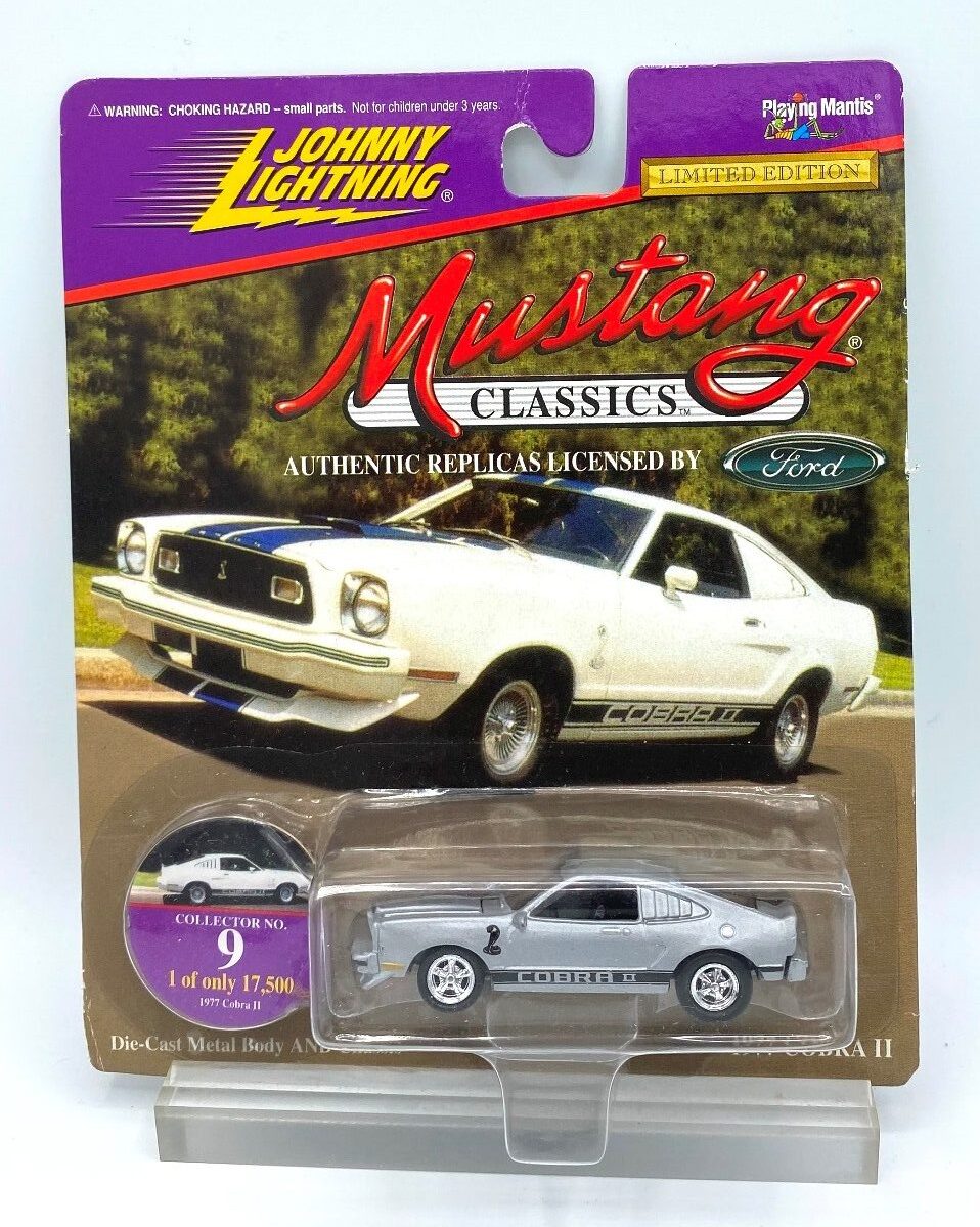 2011 11 FORD MUSTANG GT RARE 1/64 SCALE LIMITED COLLECTIBLE DIECAST MODEL CAR 