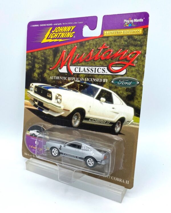 Vintage 1977 Cobra II LL9 (7) Vintage 1977 Cobra II LL9 (7)