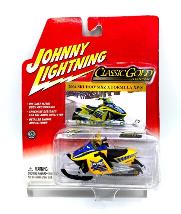 Vintage 2004 Ski-Doo Mxz X (2)