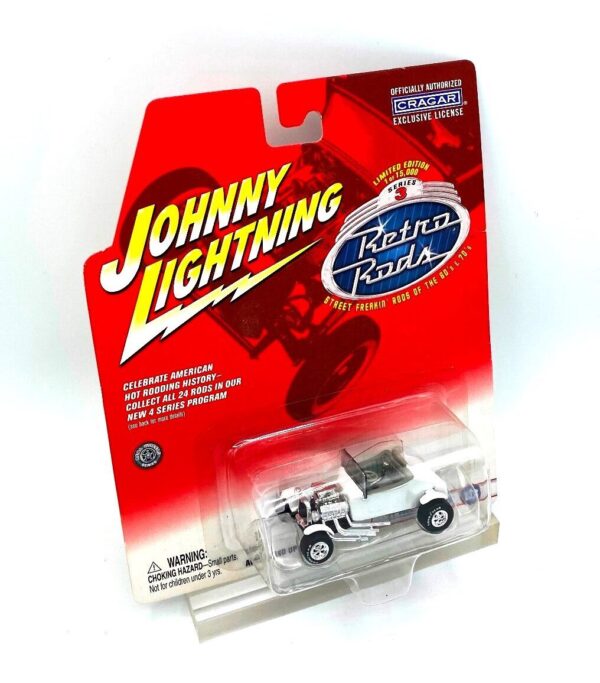 Vintage '27 Ford T-Roadster White (4) Vintage '27 Ford T-Roadster White (4)