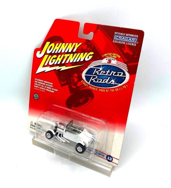 Vintage '27 Ford T-Roadster White (7) Vintage '27 Ford T-Roadster White (7)