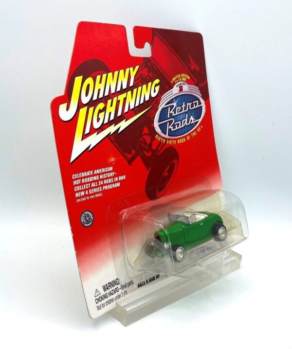 Vintage '32 Ford Roadster (5) Vintage '32 Ford Roadster (5)