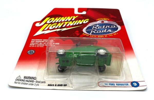 Vintage '32 Ford Roadster (9) Vintage '32 Ford Roadster (9)