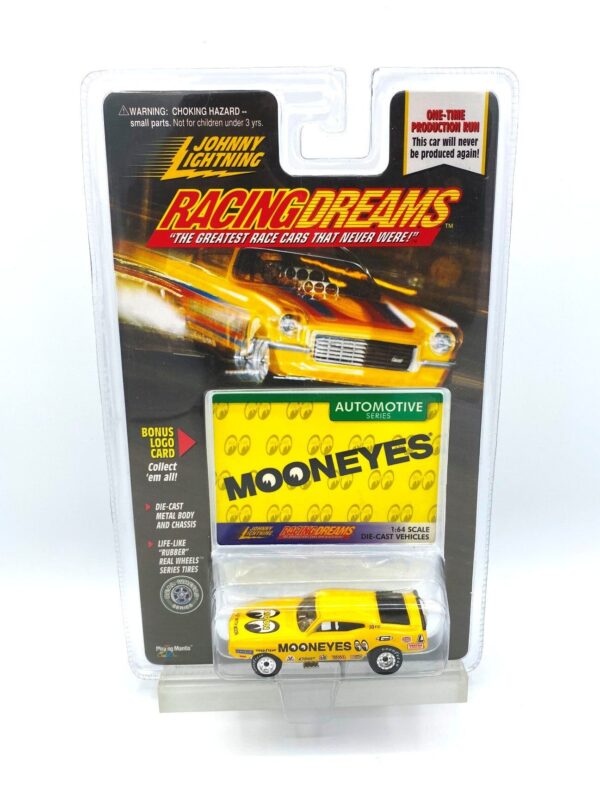 Vintage Mooneyes (2) Vintage Mooneyes (2)