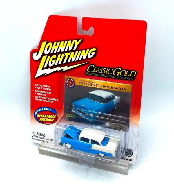 Vintage 1955 Chevy 2-Door Blue (7)