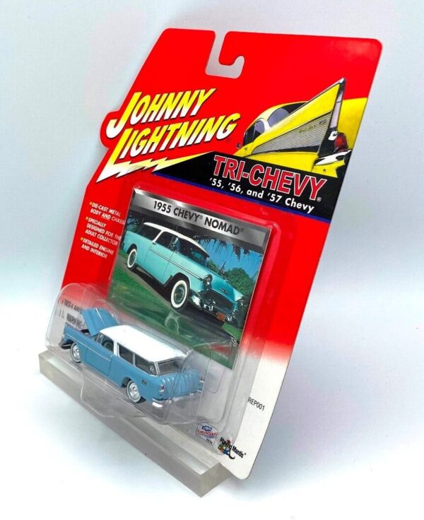 Vintage 1955 Chevy Nomad Blue (9) Vintage 1955 Chevy Nomad Blue (9)