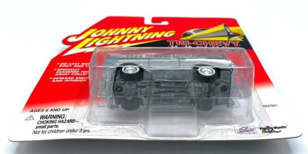 Vintage 1956 Chevy Nomad Silver (11)