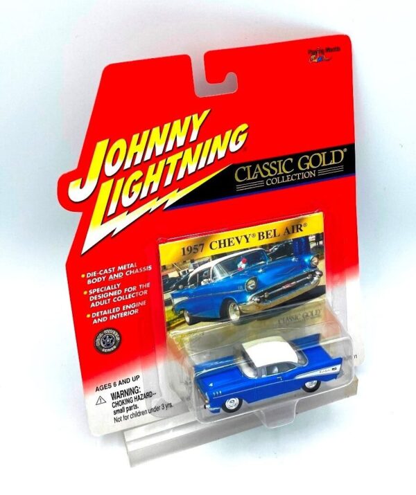 Vintage 1957 Chevy Bel Air Blue (5) Vintage 1957 Chevy Bel Air Blue (5)