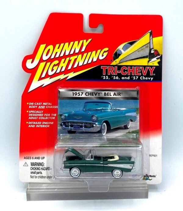 Vintage 1957 Chevy Bel Air Green (3) Vintage 1957 Chevy Bel Air Green (3)