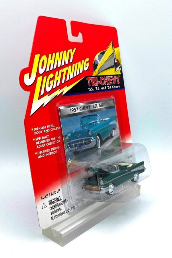 Vintage 1957 Chevy Bel Air Green (6) Vintage 1957 Chevy Bel Air Green (6)