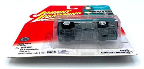 Vintage 1958 Chevy Impala Green (11)