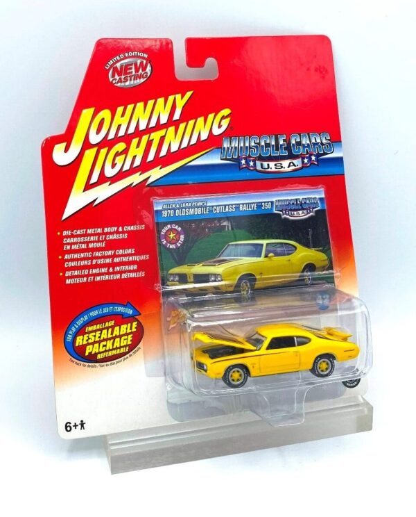Vintage 1970 Cutlass Rallye 350 Olds (3)