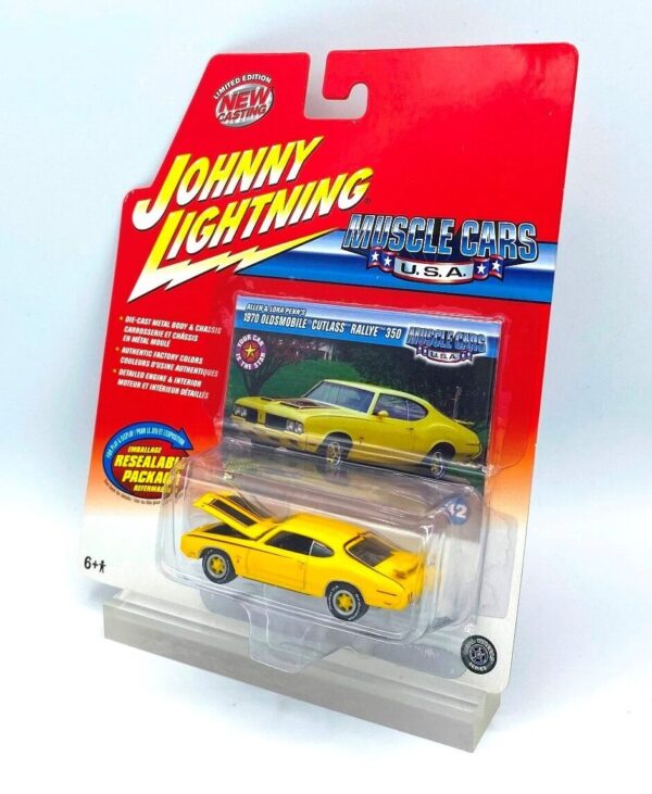 Vintage 1970 Cutlass Rallye 350 Olds (5)