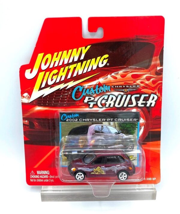 Vintage 2002 Chrysler PT Cruiser (2) Vintage 2002 Chrysler PT Cruiser (2)