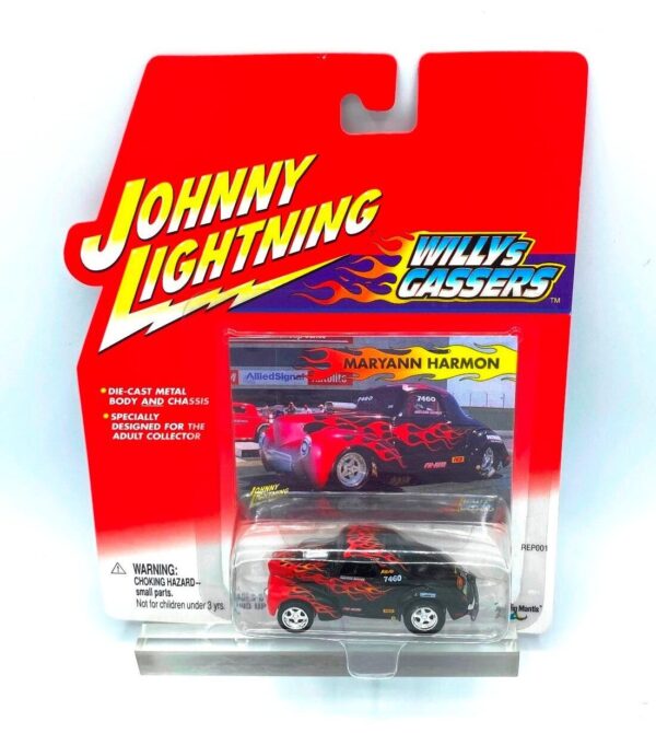 Vintage Maryann Harmon's Willys (2) Vintage Maryann Harmon's Willys (2)