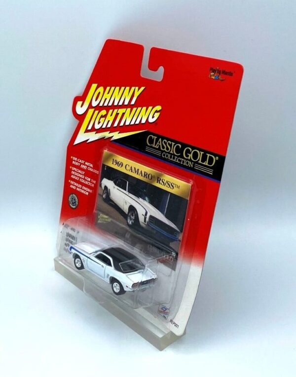 1969 Camaro RS-SS Classic Gold (6)