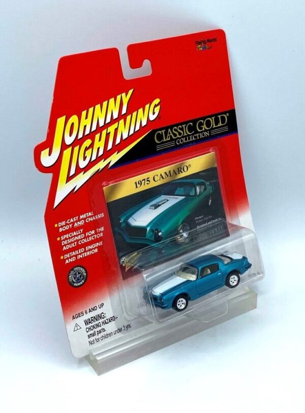1975 Camaro Blue Classic Gold (3) 1975 Camaro Blue Classic Gold (3)