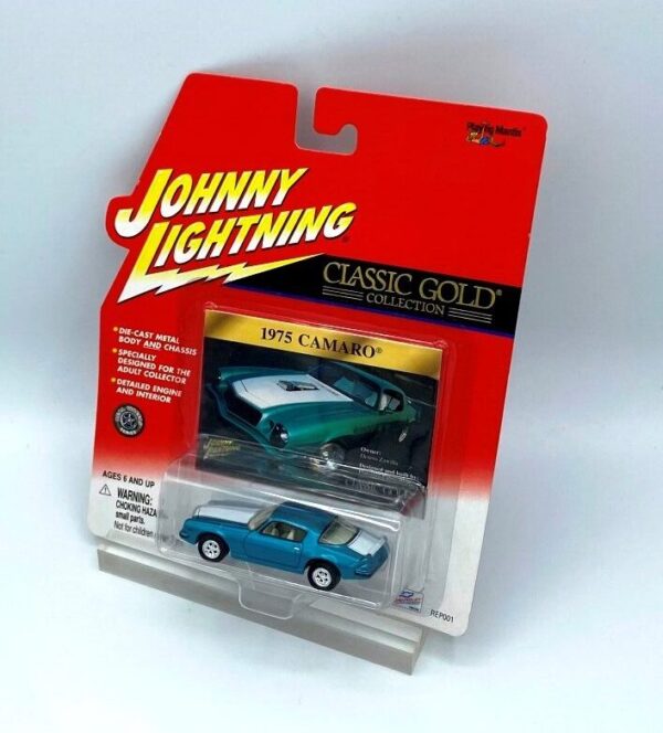 1975 Camaro Blue Classic Gold (7) 1975 Camaro Blue Classic Gold (7)