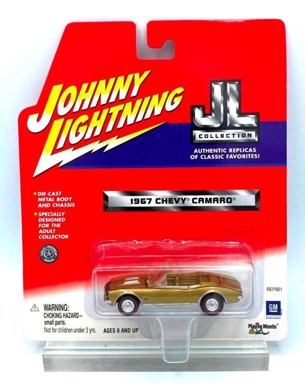 Vintage 1967 Chevy Camaro (1) Vintage 1967 Chevy Camaro (1)