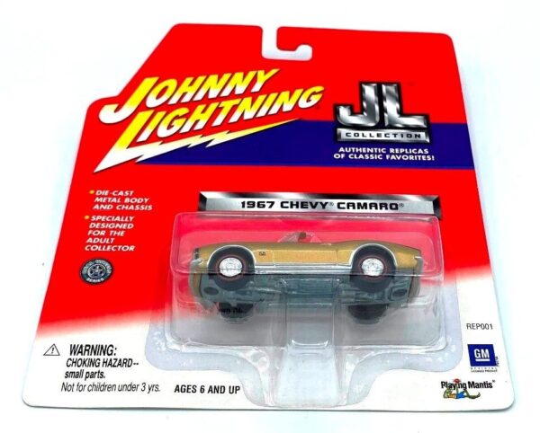 Vintage 1967 Chevy Camaro (8) Vintage 1967 Chevy Camaro (8)