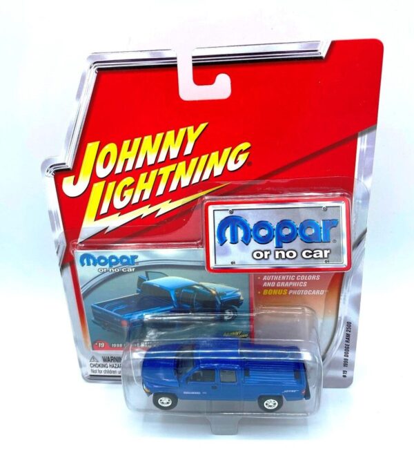 Vintage 1998 Dodge Ram 2500 (2)