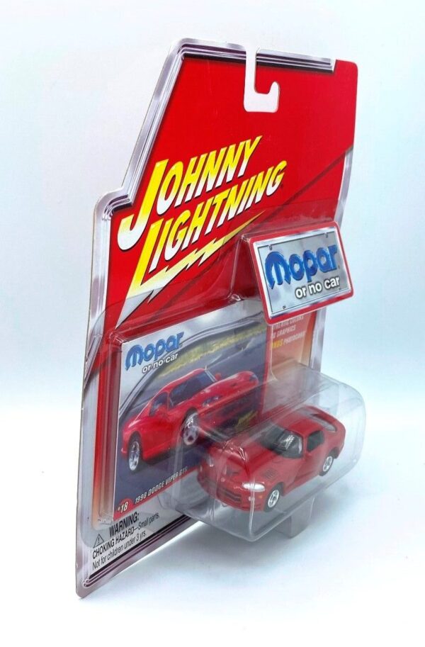 Vintage 1998 Dodge Viper GTS (4)