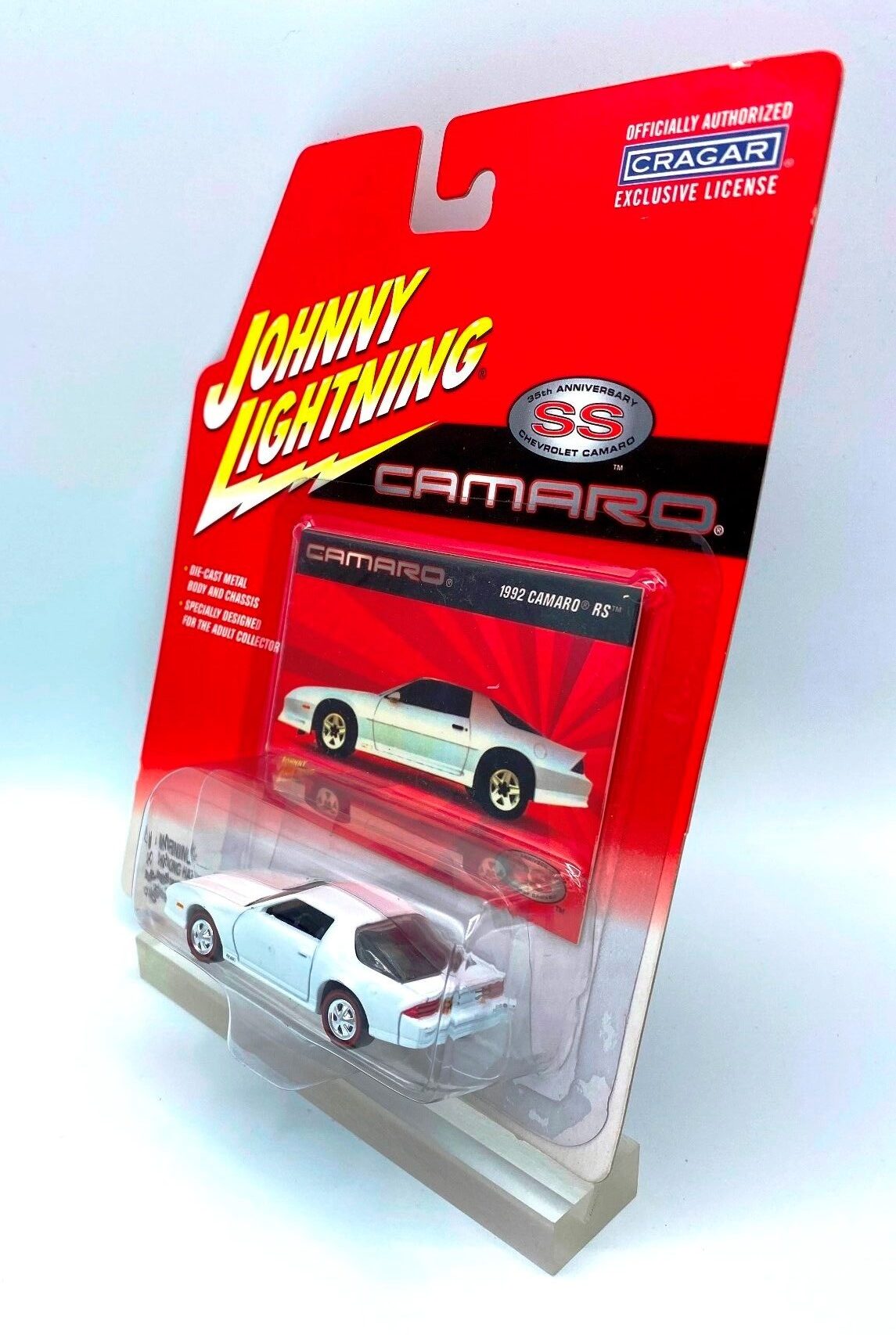 1992 Camaro RS White Modified Johnny Lightning 35th Anniversary 