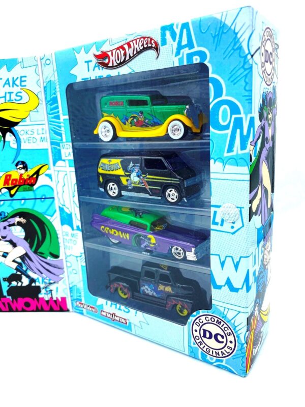 Batman Hotwheels Exclusive 4Pk (8) Batman Hotwheels Exclusive 4Pk (8)