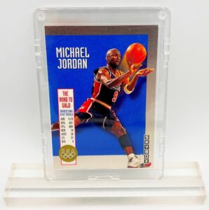 1992 Michael Jordan (The Road To Gold USA SKYBOX-Card # USA 11)=1pc (1)