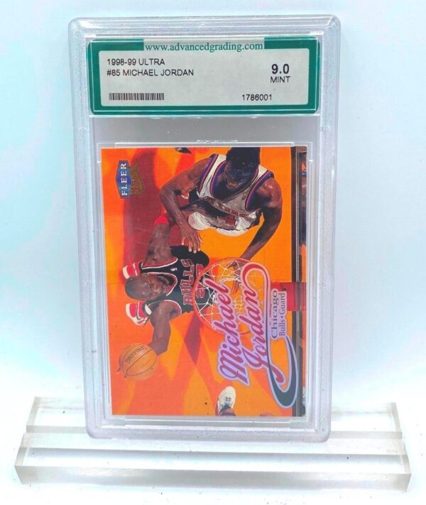 1998-99 Michael Jordan #85 Ultra 9.0 (2) 1998-99 Michael Jordan #85 Ultra 9.0 (2)