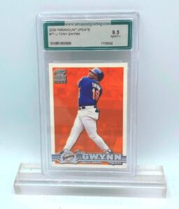 2000 Paramount Update Tony Gwynn (Card #77-U AGS 1708592 Graded) Mint+ 9.5 (1)