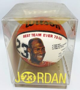 Vintage Michael Jordan #23 Best Team Ever 72-10 Wilson (2)