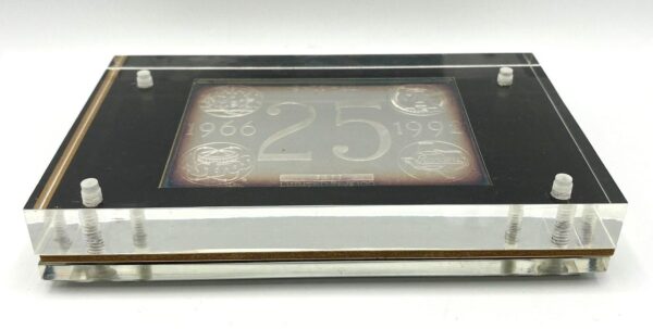 1992 Nolan Ryan .999 Silver Collector Card Limited Edition #9863 Enviromint (11) 1992 Nolan Ryan .999 Silver Collector Card Limited Edition #9863 Enviromint (11)