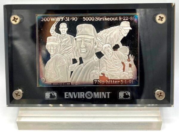 1992 Nolan Ryan .999 Silver Collector Card Limited Edition #9863 Enviromint (2) 1992 Nolan Ryan .999 Silver Collector Card Limited Edition #9863 Enviromint (2)