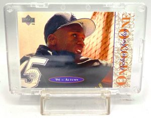1995 Upper Deck (One On One '94 Autumn) Michael Jordan Retires Card #9 (2)