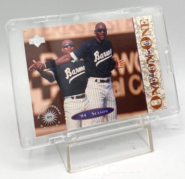 1995 Upper Deck (One On One '94 Season) Michael Jordan Retires Card #7 (3)