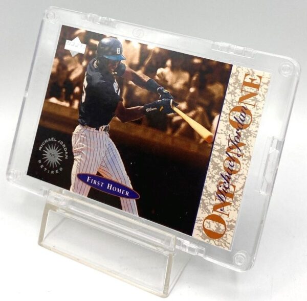 1995 Upper Deck (One On One First Homer) Michael Jordan Retires Card #8 (4)
