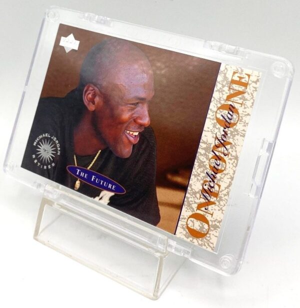 1995 Upper Deck (One On One The Future) Michael Jordan Retires ROOKIE Card #10 (4)