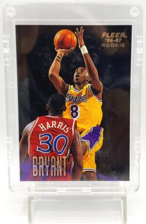 1996-97 Fleer '96-97 Rookie Kobe Bryant (Gold Script Print) Card #203 (2pcs) (1)
