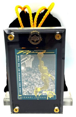 1996 Michael Jordan Gold Card (1985 NBA Rookie Of The Year Ltd Ed #514 of 1985) UD (2)