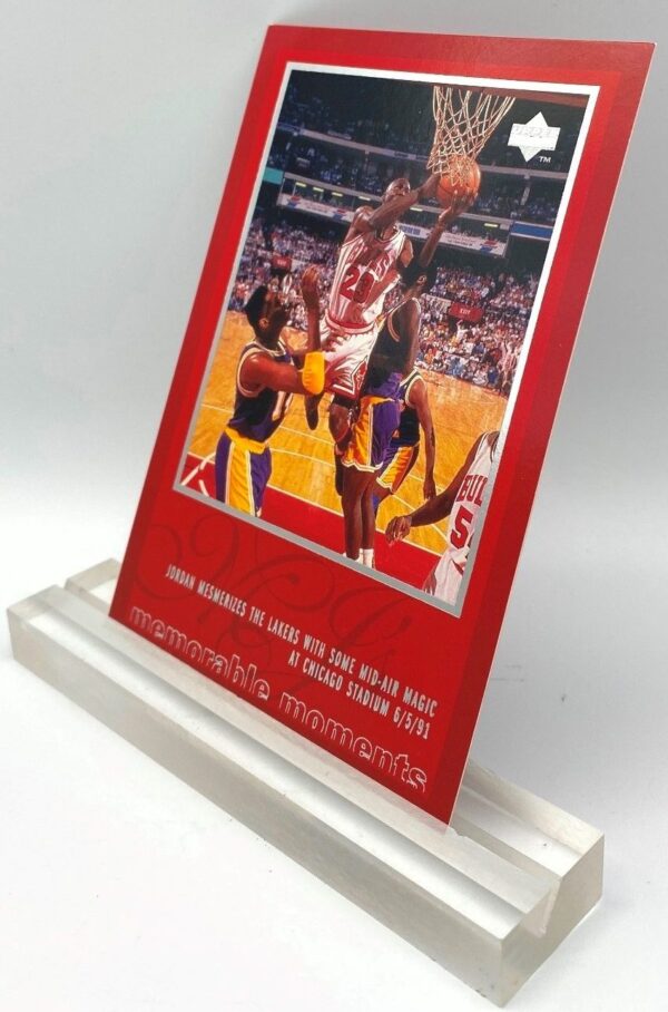 1997 Upper Deck Memorable Moments (Michael Jordan) Mesmerizes The Lakers 3x5 (2pcs) Card # 17 (3)